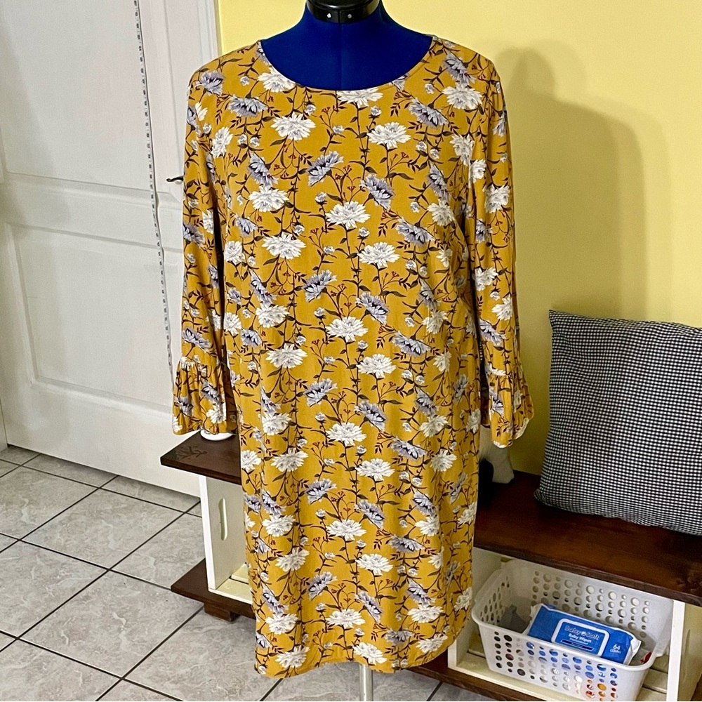 Old Navy Yellow Floral Dress